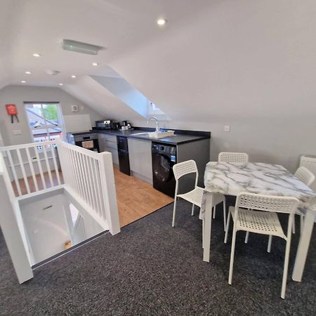 1St Floor Riverview Duplex Flat With Parking 诺里奇 客房 照片