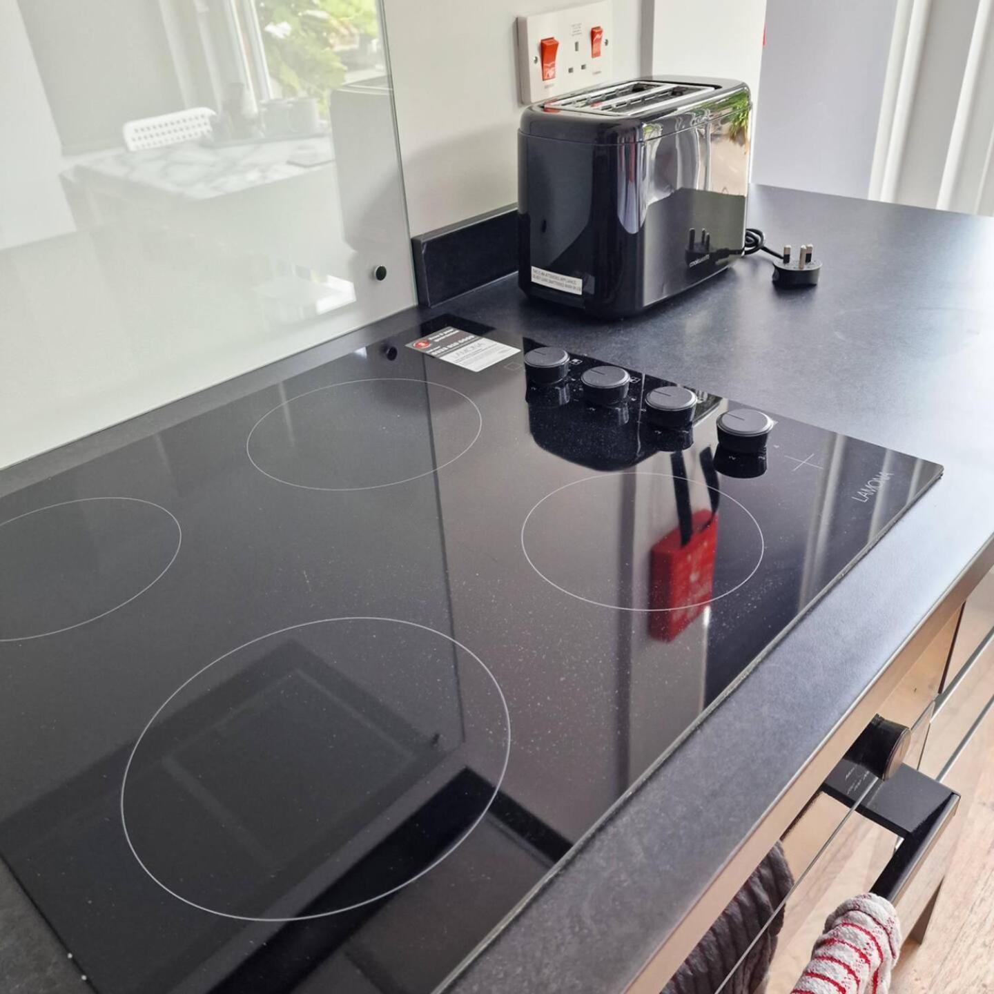 1St Floor Riverview Duplex Flat With Parking 诺里奇 客房 照片